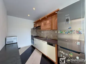 Pronájem bytu 3+1, Mělník, Sportovní, 78 m2