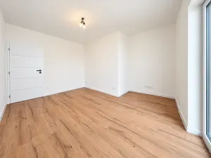 Prodej vícegeneračního domu, Šestajovice, Komenského, 275 m2