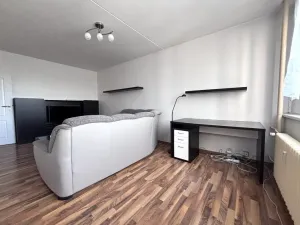 Pronájem bytu 2+1, Plzeň - Skvrňany, Lábkova, 59 m2