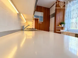 Prodej bytu 2+1, Adamov, Komenského, 55 m2