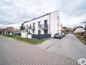 Prodej bytu 1+kk, Ovčáry, Na Bulánce, 36 m2