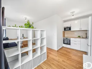 Prodej bytu 1+kk, Ovčáry, Na Bulánce, 36 m2