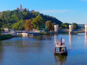 Prodej bytu 2+kk, Hluboká nad Vltavou, Masarykova, 44 m2