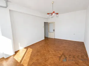 Prodej bytu 2+1, Liberec, Nad Školou, 60 m2