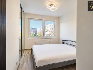 Pronájem bytu 3+kk, Praha, Sicherova, 71 m2
