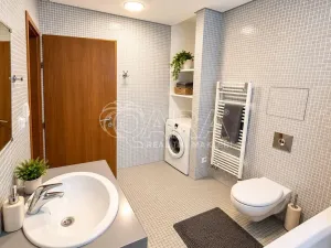 Pronájem bytu 2+kk, Praha - Vinohrady, Korunní, 51 m2