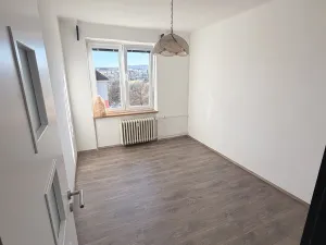 Pronájem bytu 2+1, Tachov, Pod Svahem, 60 m2