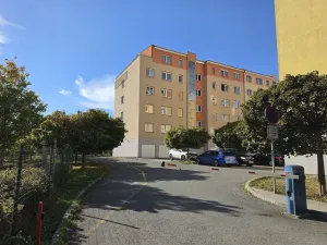 Pronájem bytu 2+kk, Plzeň, Malesická, 42 m2