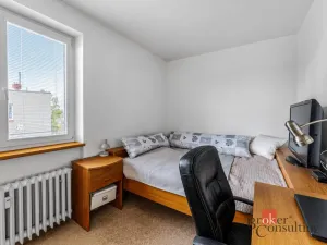Prodej bytu 4+1, Praha - Dejvice, Vostrovská, 75 m2