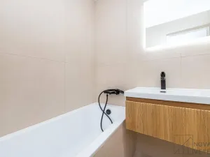 Prodej bytu 3+kk, Praha - Podolí, Na dolinách, 94 m2