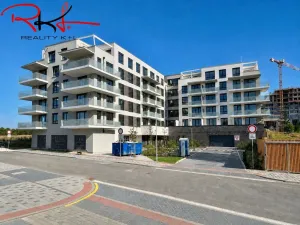 Pronájem bytu 1+kk, Praha, Thomasova, 25 m2