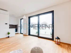 Pronájem bytu 1+kk, Černošice, Ke Hřišti, 33 m2