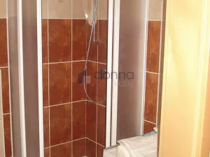 Pronájem bytu 2+kk, Praha, Marciho, 59 m2