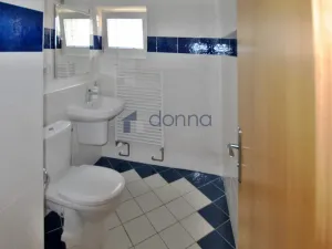 Pronájem bytu 3+1, Praha, Na Kozačce, 118 m2