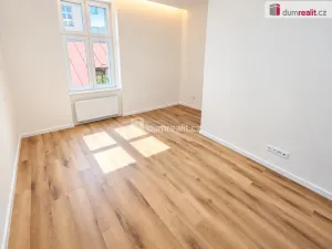 Prodej bytu 2+kk, Praha - Košíře, Plzeňská, 49 m2