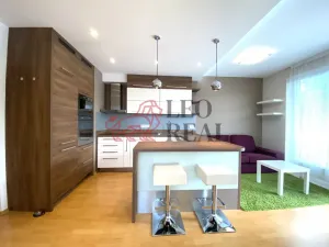 Pronájem bytu 3+kk, Praha - Čakovice, Rýnská, 66 m2
