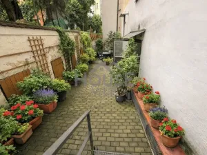 Prodej činžovního domu, Praha - Libeň, 960 m2
