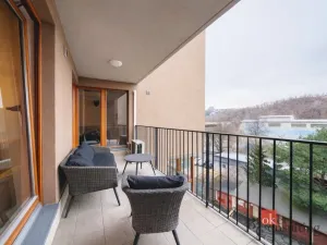 Pronájem bytu 3+kk, Praha - Holešovice, Varhulíkové, 78 m2