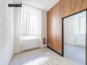 Prodej obchodního prostoru, Králíky, 5. května, 519 m2