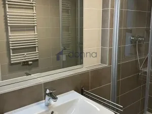 Pronájem bytu 2+kk, Praha, Formanská, 44 m2