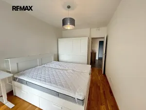 Pronájem bytu 2+kk, Praha - Modřany, Mezi vodami, 64 m2