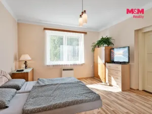 Prodej rodinného domu, Nový Bor - Janov, 180 m2
