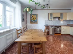 Prodej rodinného domu, Neratovice, 5. května, 411 m2