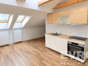 Pronájem bytu 2+kk, Vrchlabí, Vančurova, 34 m2