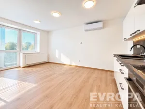 Pronájem bytu 2+kk, Břeclav, Za Bankou, 43 m2