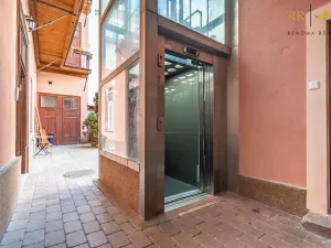 Pronájem bytu 1+1, Brno, Slovákova, 45 m2