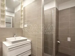 Pronájem bytu 2+kk, Praha - Dolní Chabry, Za Pískovnou, 53 m2