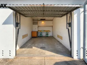 Prodej garáže, Hradec Králové, 16 m2
