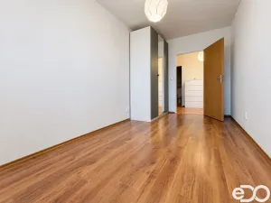 Prodej bytu 2+kk, Měšice, 5. května, 47 m2