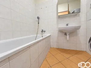 Prodej bytu 2+kk, Měšice, 5. května, 47 m2