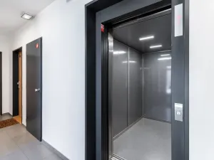 Prodej bytu 2+kk, Praha - Modřany, Zlochova, 58 m2