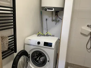 Pronájem bytu 2+kk, Praha, Vrchlického, 45 m2