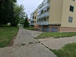 Pronájem garáže, Kolín, Tyršova, 21 m2