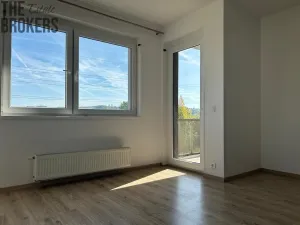 Pronájem bytu 2+kk, Praha - Hloubětín, Saarinenova, 49 m2