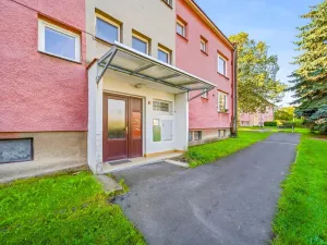 Prodej bytu 2+1, Hoštka, Lužická, 68 m2