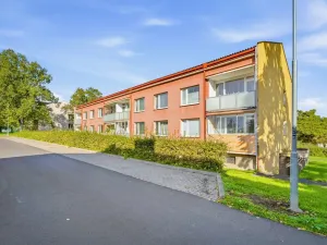 Prodej bytu 2+1, Hoštka, Lužická, 68 m2