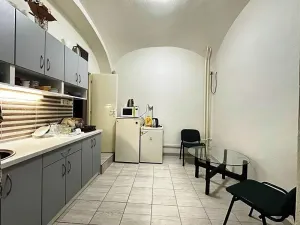 Pronájem kanceláře, Nový Jičín, Masarykovo nám., 27 m2