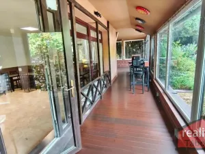 Prodej komerční nemovitosti, Nupaky, Nupacká, 241 m2