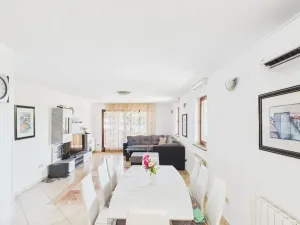 Prodej rodinného domu, Poreč, Chorvatsko, 260 m2