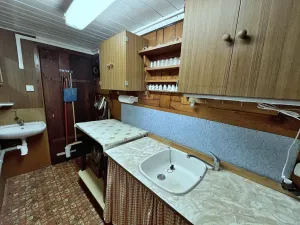 Prodej chaty, Káraný, 51 m2