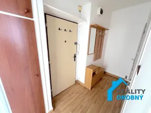 Pronájem bytu 1+1, Děčín, Škroupova, 33 m2