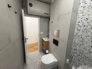 Pronájem bytu 2+kk, Praha - Vršovice, Petrohradská, 49 m2