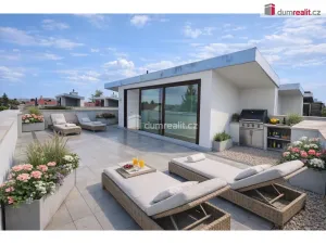 Prodej rodinného domu, Praha - Libuš, V Hrobech, 280 m2