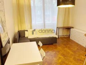 Pronájem bytu 2+1, Praha, Přemyslovská, 49 m2