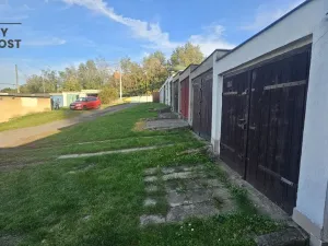 Pronájem garáže, Teplice, Libušina, 38 m2