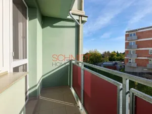 Prodej bytu 3+kk, Hustopeče, U Větrolamu, 73 m2